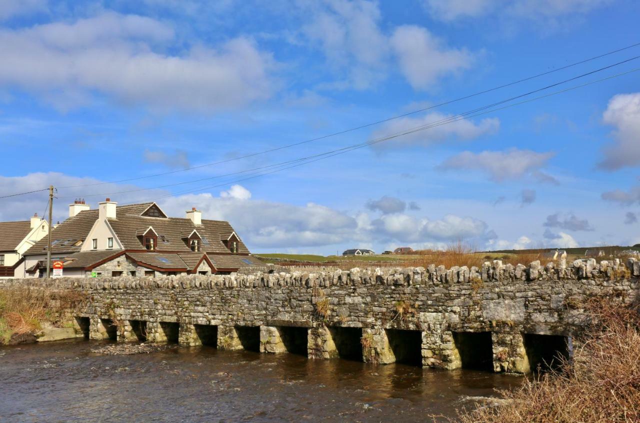 11 Doolin Court Villa Exterior photo