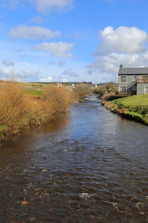 11 Doolin Court Villa Exterior photo